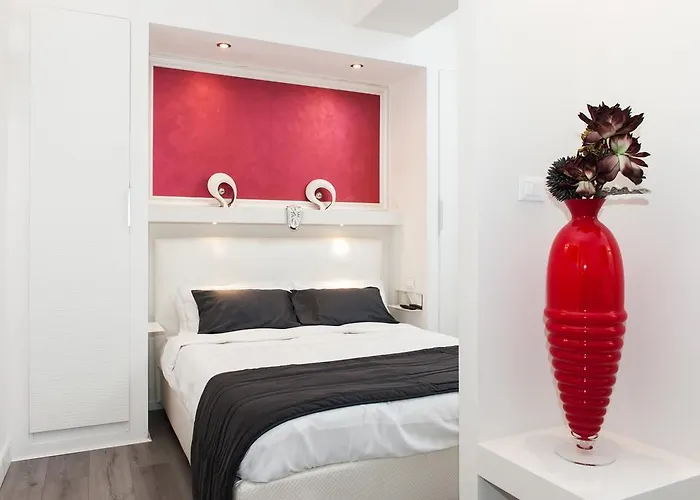 Brunelleschi Holidays 4* Rome