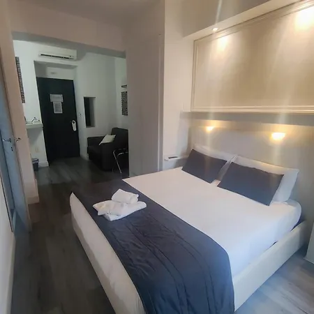 게스트하우스 Brunelleschi Holidays 4*