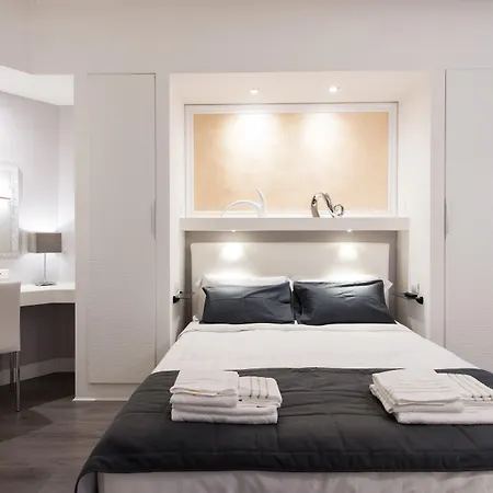 Brunelleschi Holidays Rom